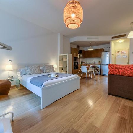 Lyrioshomes Apartamento Estudio La Biznaga 马拉加 外观 照片